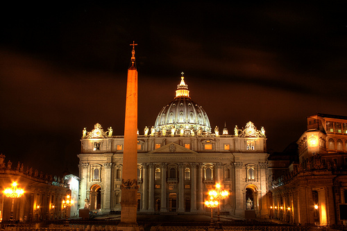 piazza san pietro e obelisco